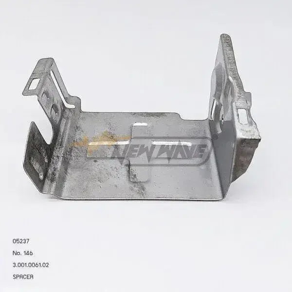 05237 SPACER No.146 Atom