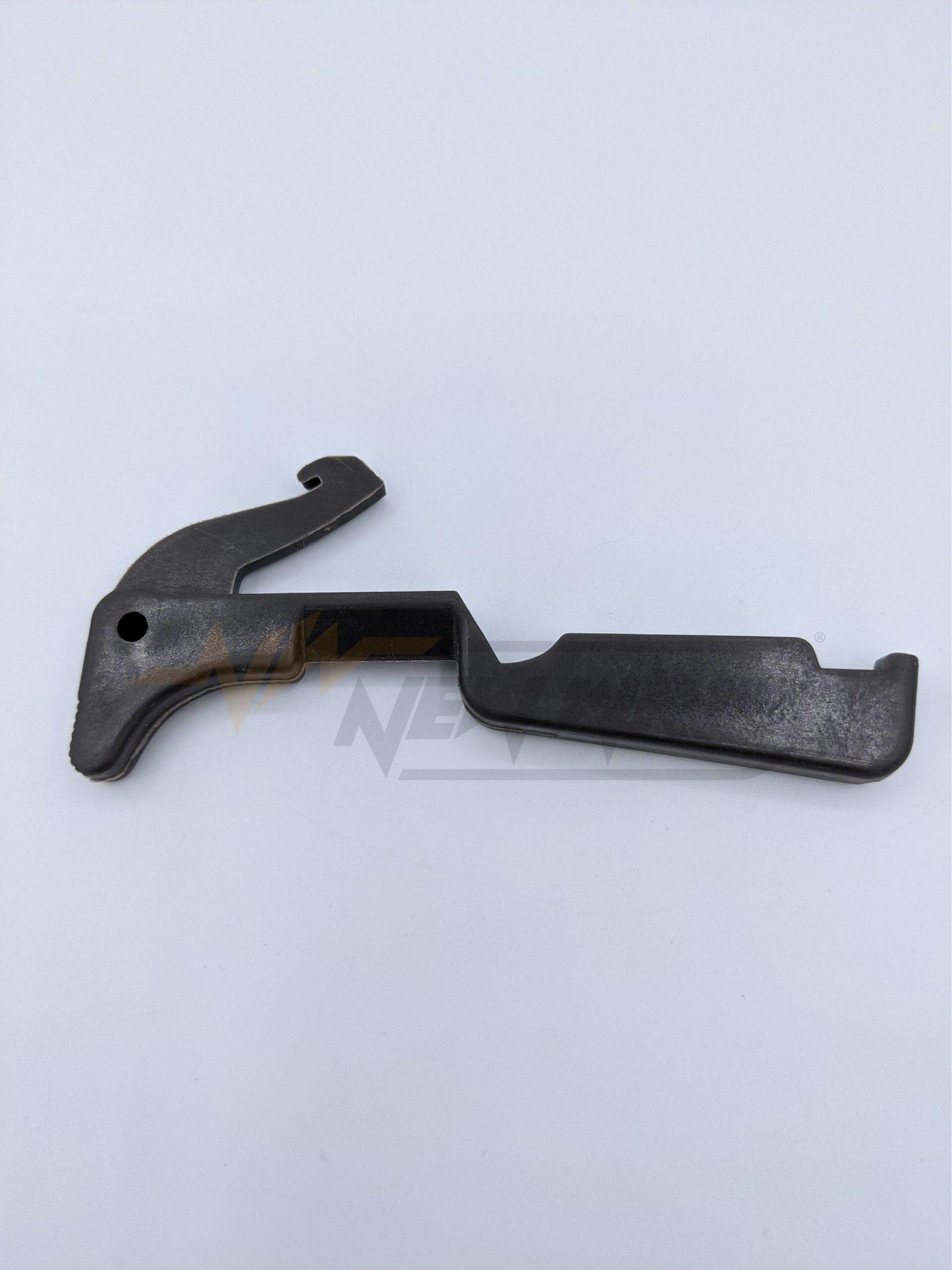 04698 L14 throttle interlock arm 8800 sp