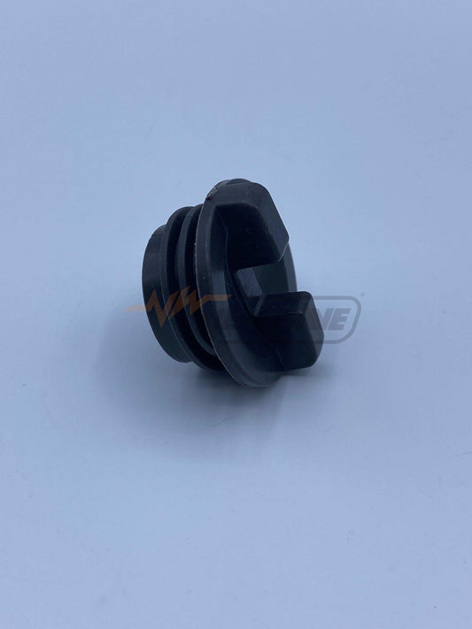 04675 oil tank cap 8800SP K20 - GUCUT